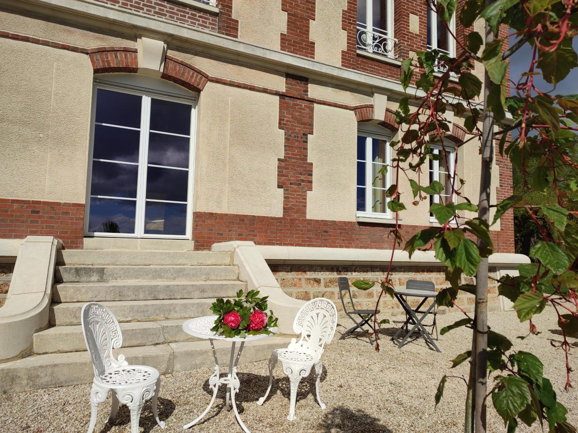 Bed and Breakfast Demeure De La Garenne Montmirail  Exterior foto